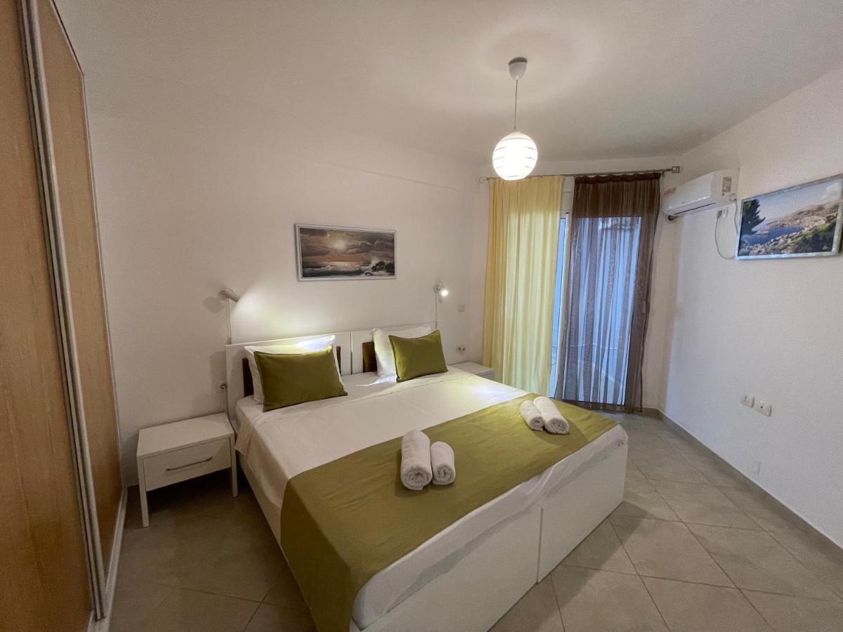 Relax Apts Saranda 1 Екстер'єр фото